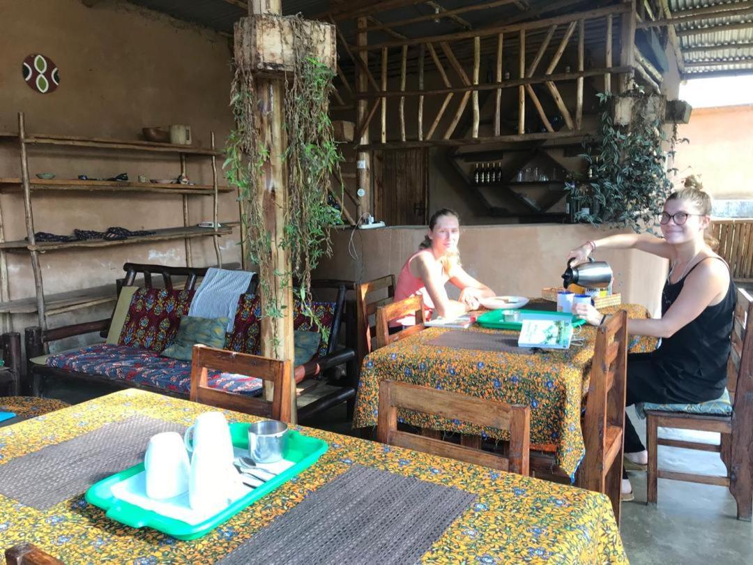 Om Hostel Bunyonyi Kabale Esterno foto