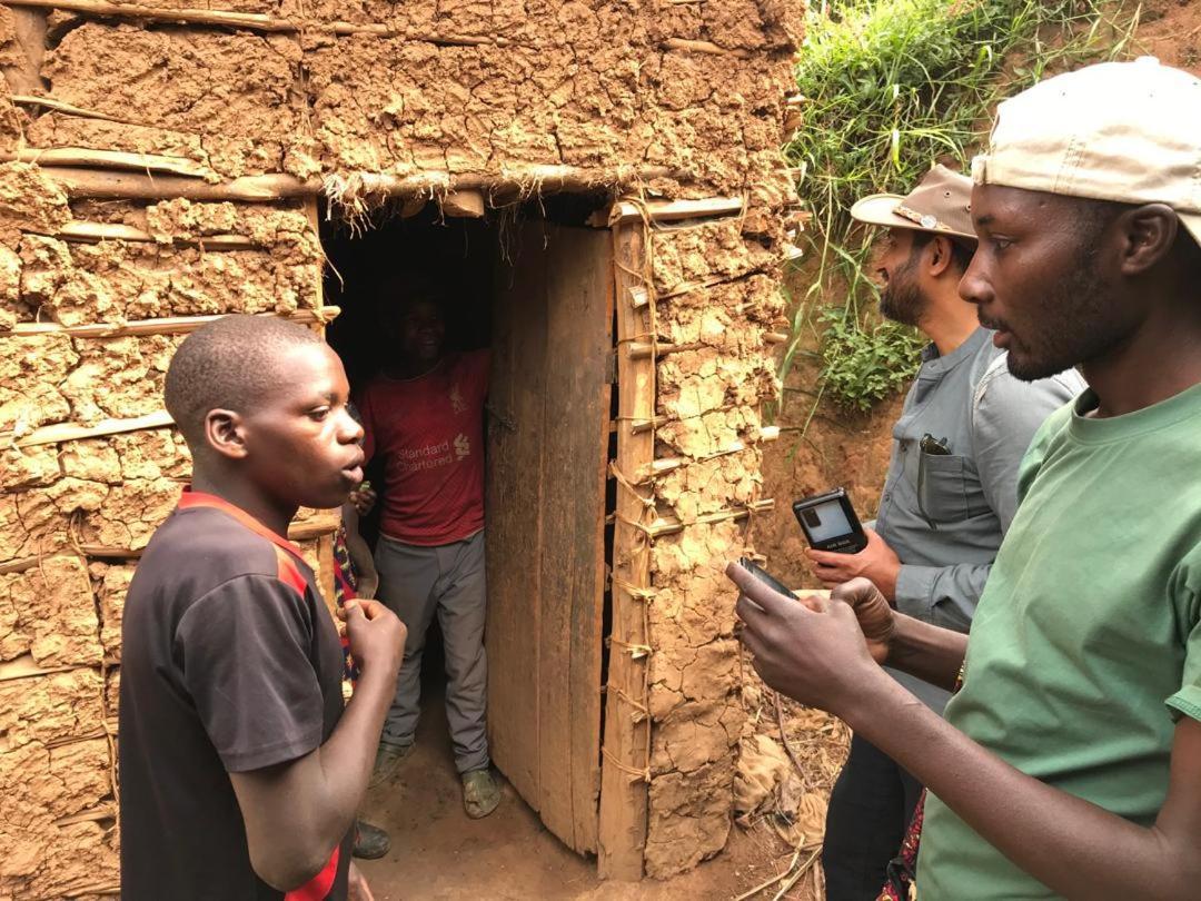 Om Hostel Bunyonyi Kabale Esterno foto